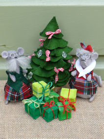Tintangel 2009 – Kerst bij Opa & Oma MacMouse Tintangel 2009 – Kerst bij Opa & Oma MacMouse